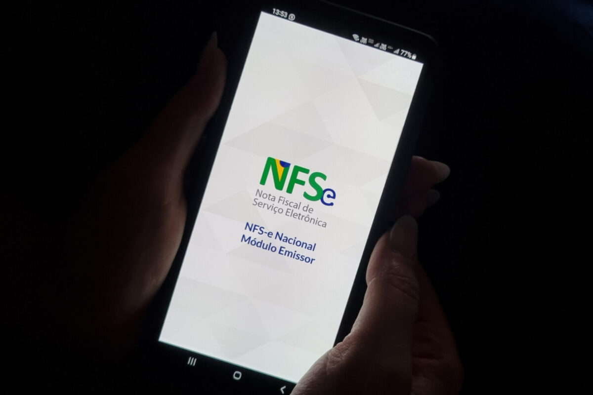 receitafederal-nfe-nota-fiscal-eletronica-2048x1310
